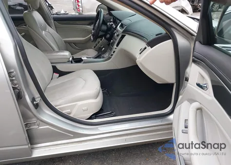 2008 Cadillac Cts Standard z USA, uszkodzony, nr VIN 1G6DG577780164132